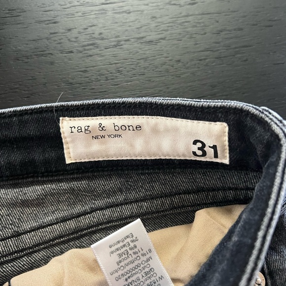 rag & bone Women's Gray Snake Print Skinny Jeans - Picture 2 of 3